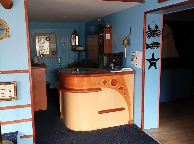 La Croisiere Hotel Louvetot